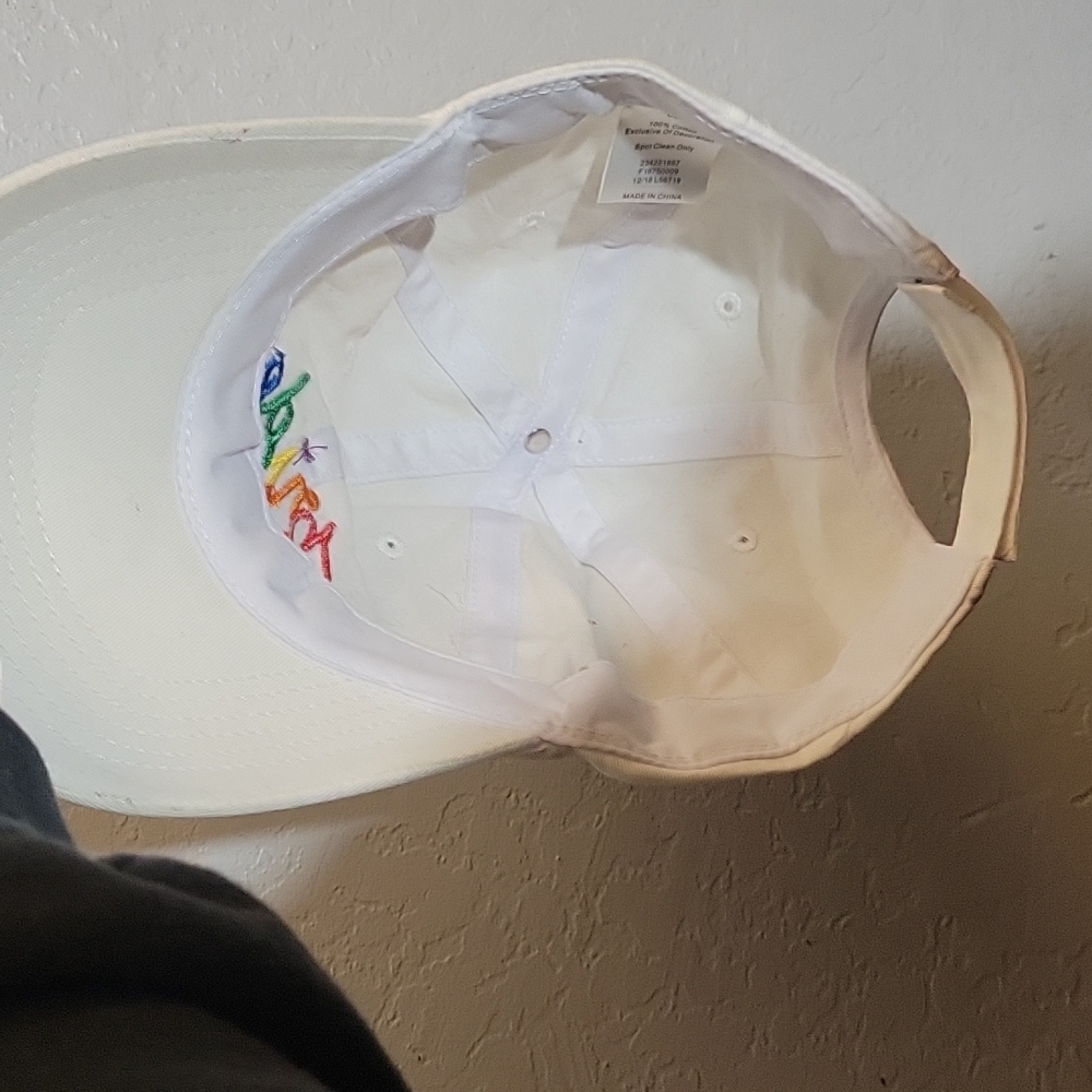 PRIDE Adult Hat - Picture 5 of 8